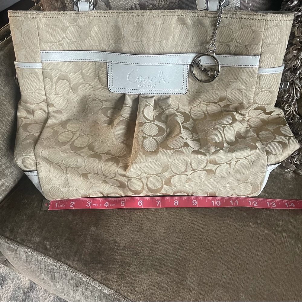 Authentic Coach Tote - Picture 2 of 9